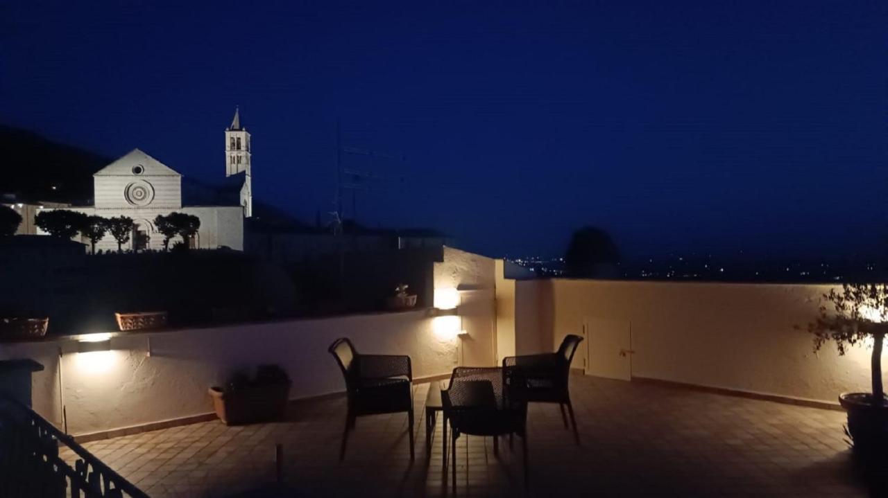 Scappo In Umbria, La Casa Di Eude Apartment Assisi Exterior photo